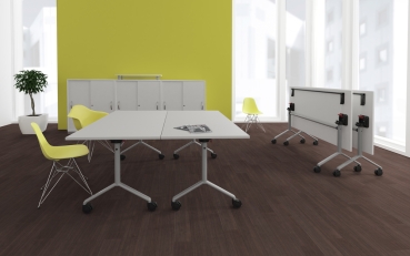 Klapptisch ist mit Rollen - 160 x 80 cm